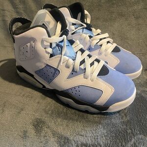 Jordan 6 Retro UNC